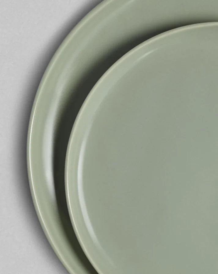 The Dinner Plates